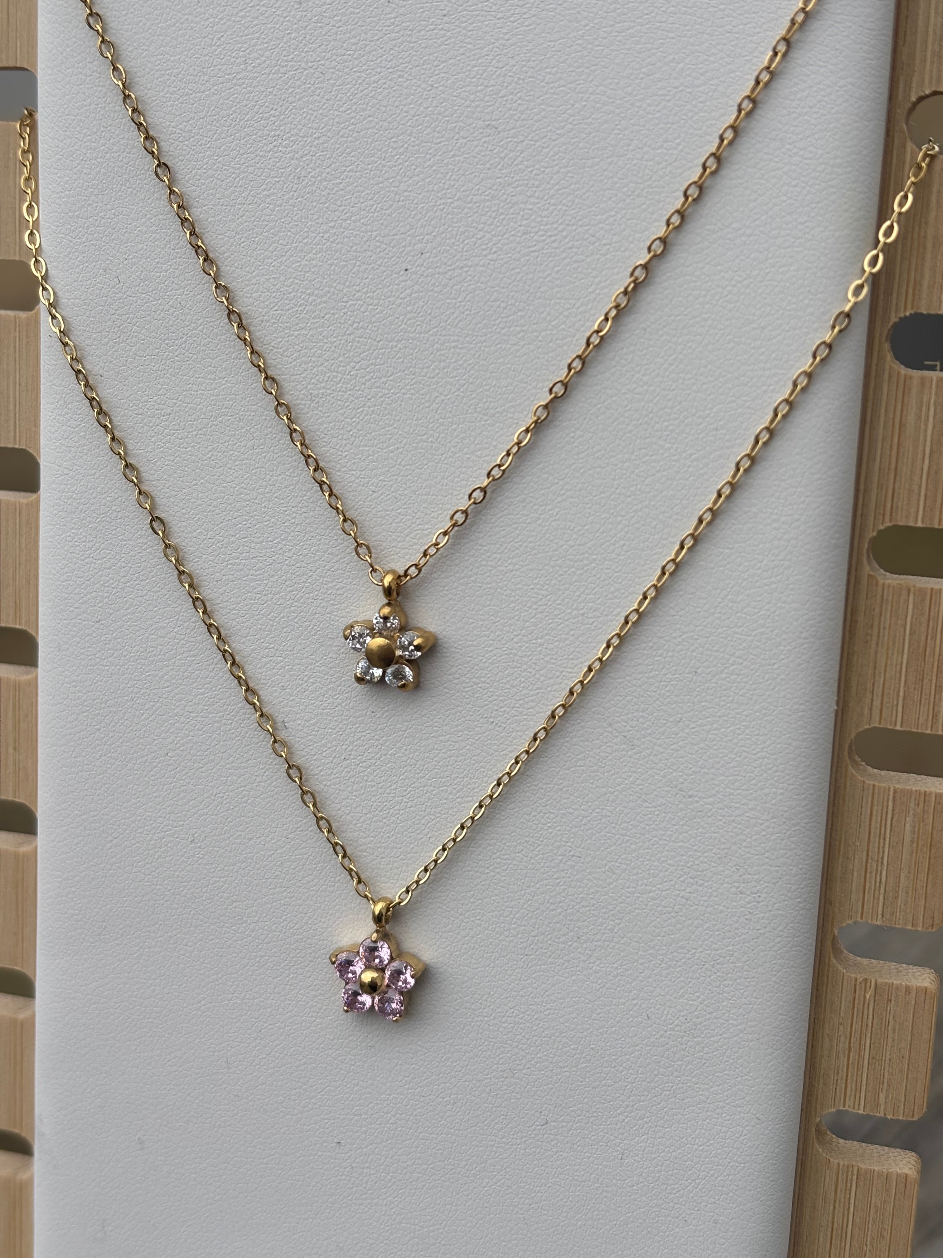 flower zircon necklace